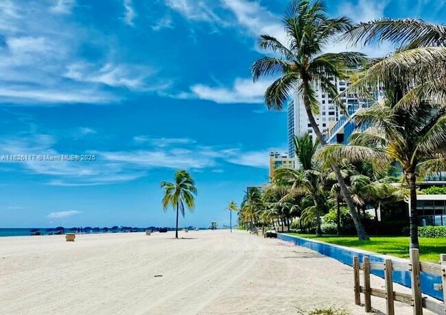 Primary Photo - 2200 S Ocean Dr