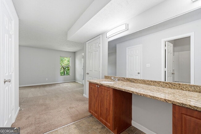 Building Photo - 117 Brittany Ct