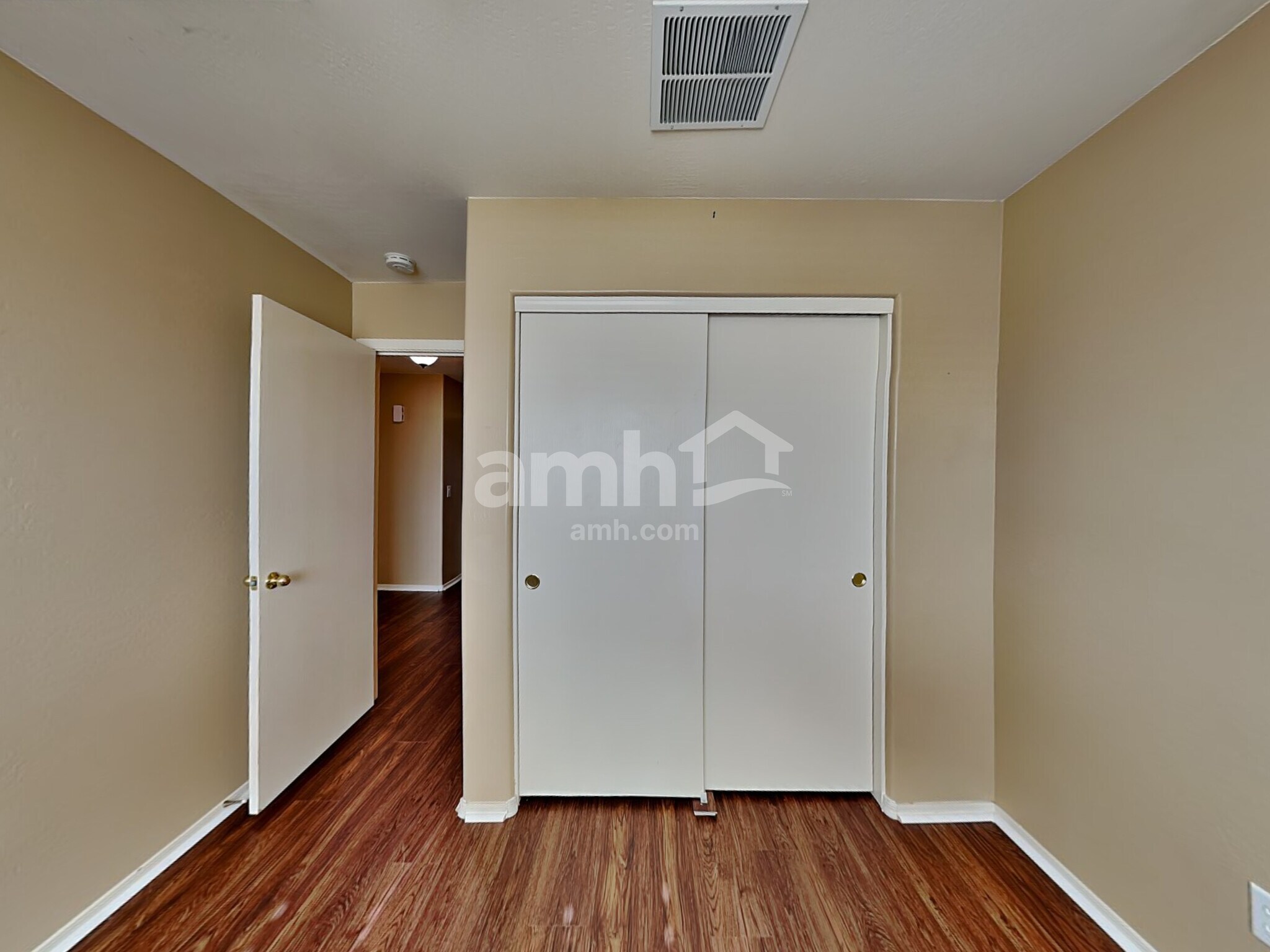 Building Photo - 6542 S 258th Dr
