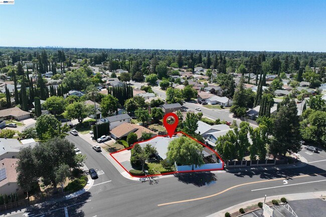Building Photo - 9699 Rudway Ct