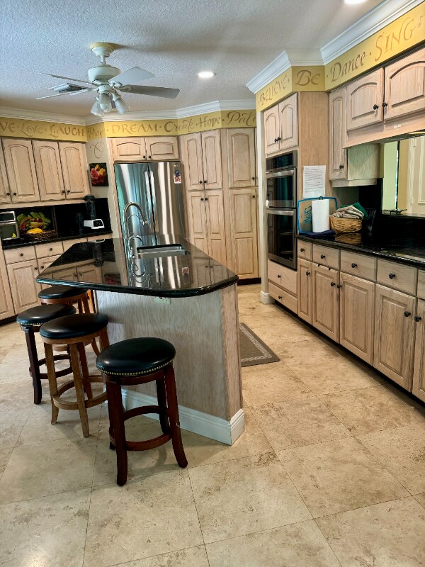 Building Photo - 14494 Peace River Way
