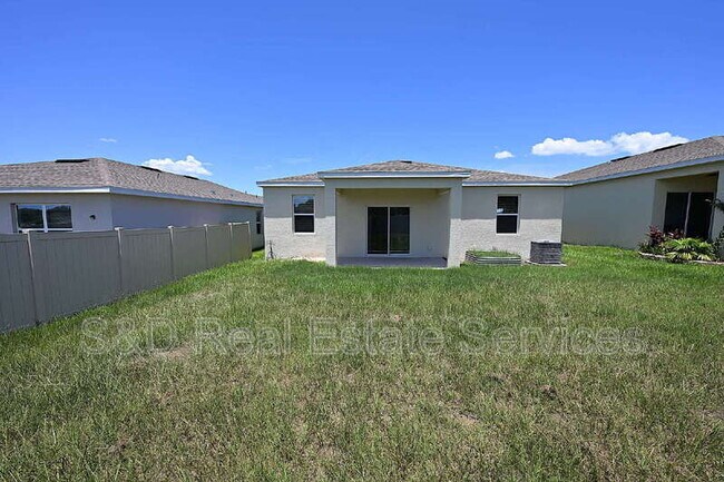 Building Photo - 685 Crown Rose Dr