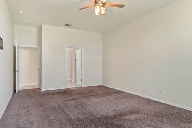 Building Photo - 4 bedroom in Apopka available now!