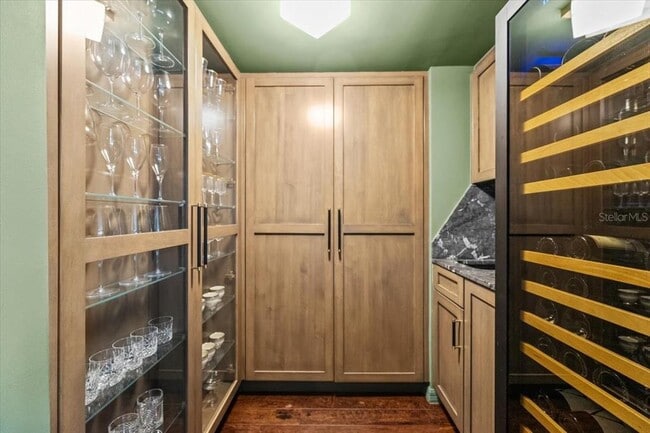 Building Photo - 2903 W Bay Ct Ave