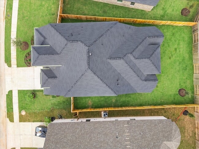 Building Photo - 7523 Mariposa Wy