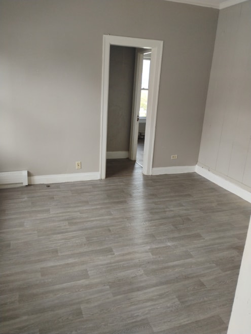 Building Photo - 320 Percy St