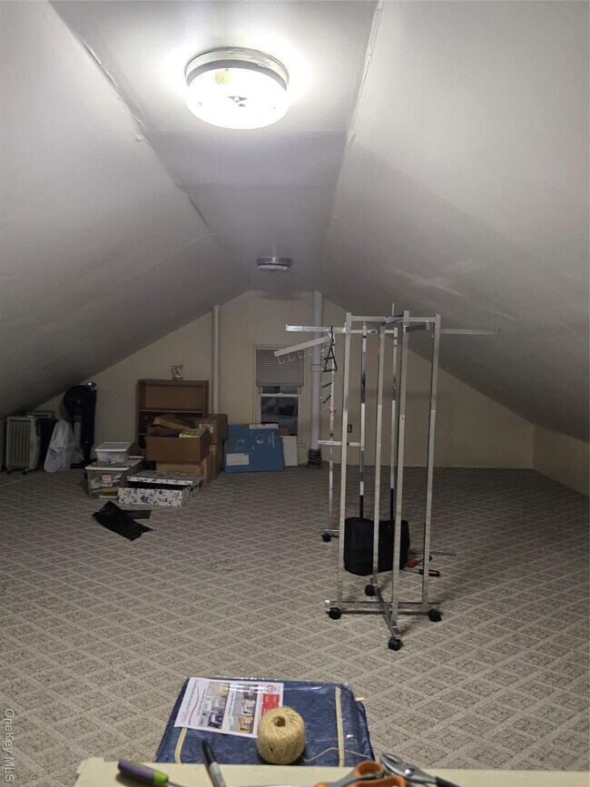 Building Photo - 85 Bucknell Rd