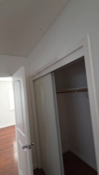 Building Photo - 4008 Rockwood St