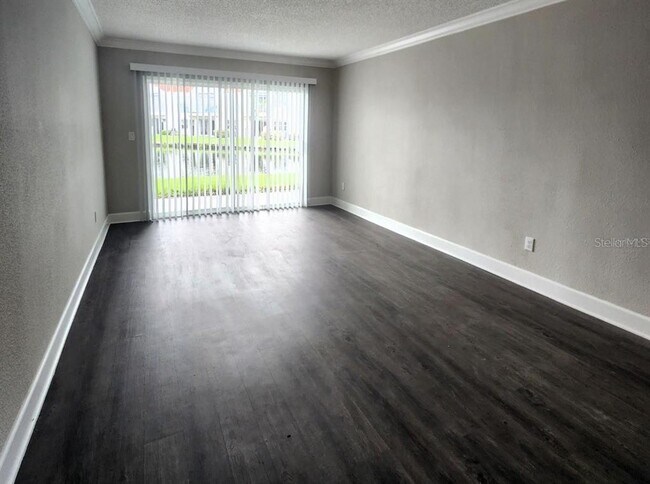Building Photo - 2568 Woodgate Blvd