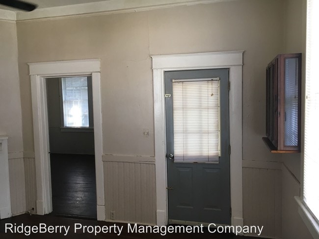 Building Photo - 1 br, 1 bath House - 515 2nd Shannon St.