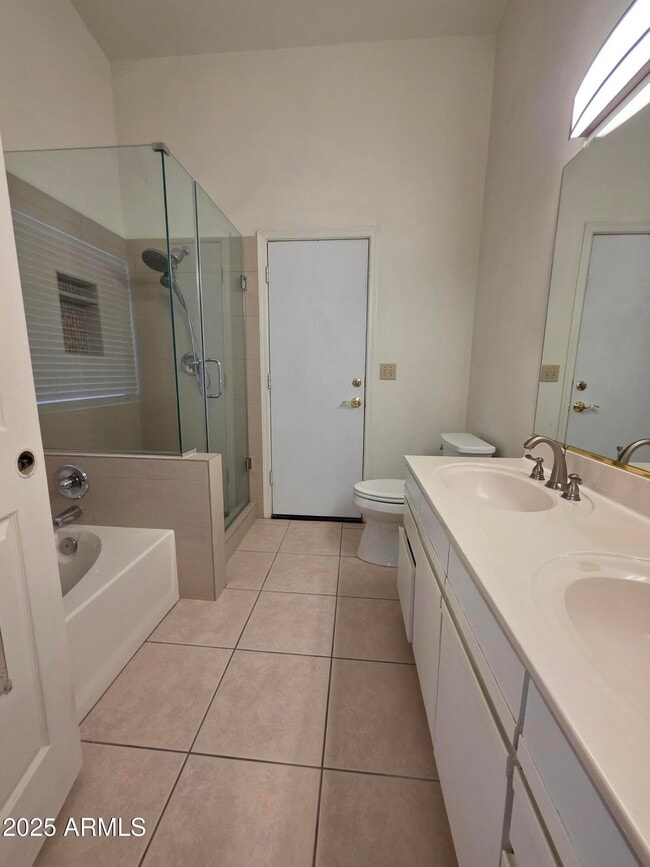 Building Photo - 5946 E Aire Libre Ln