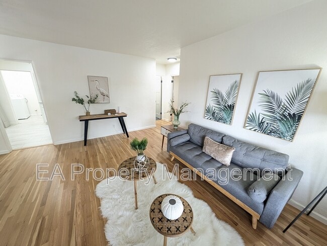 Building Photo - 1202 Truman St SE