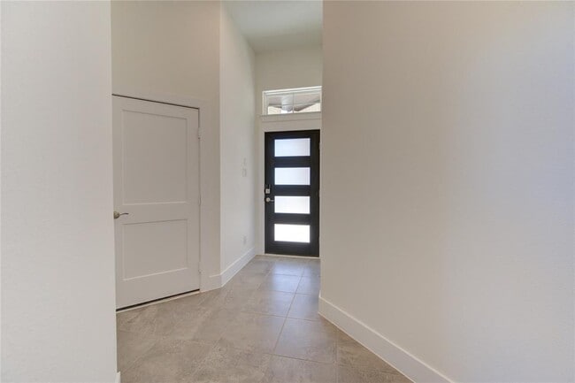 Building Photo - 31031 Star Gazer Rd