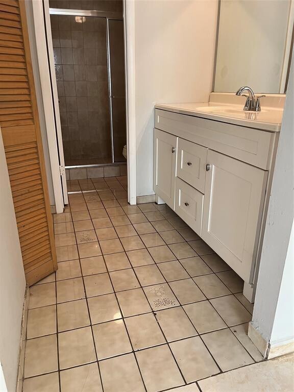 Building Photo - 3300 NW 46th St