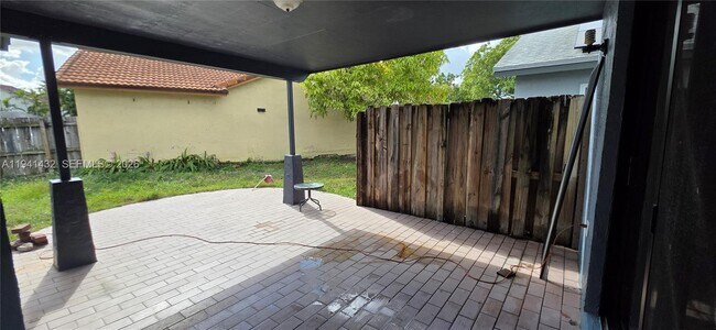 Building Photo - 15238 SW 58th Terrace