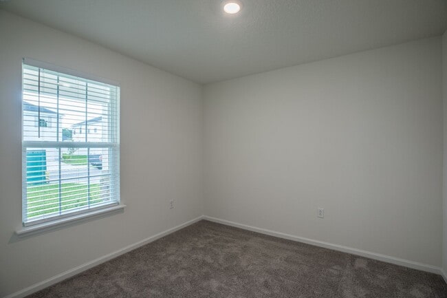 Building Photo - Harbor Dunes