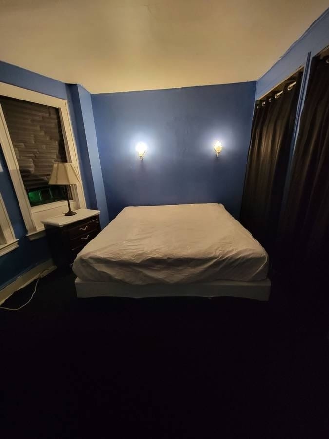 Building Photo - 518 Tunbridge Rd