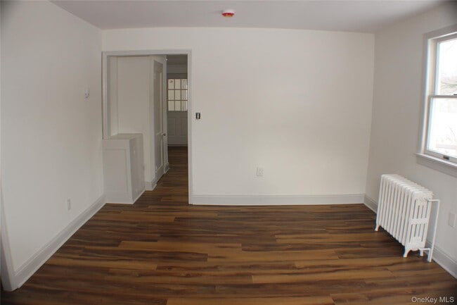 Building Photo - 1710 NY-300