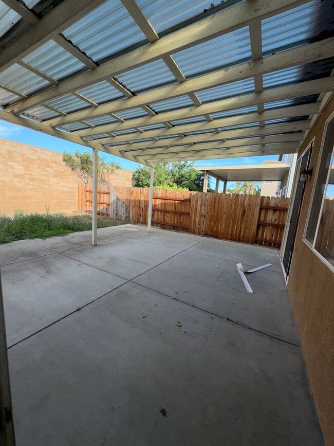 Building Photo - Ready to Move? Pet Friendly