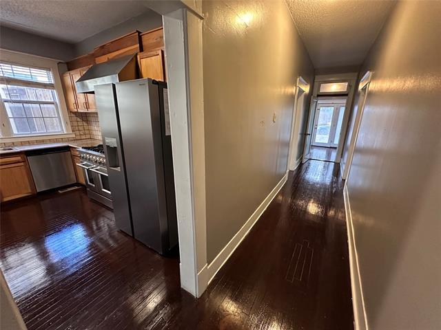 Building Photo - 5614 Columbia Ave