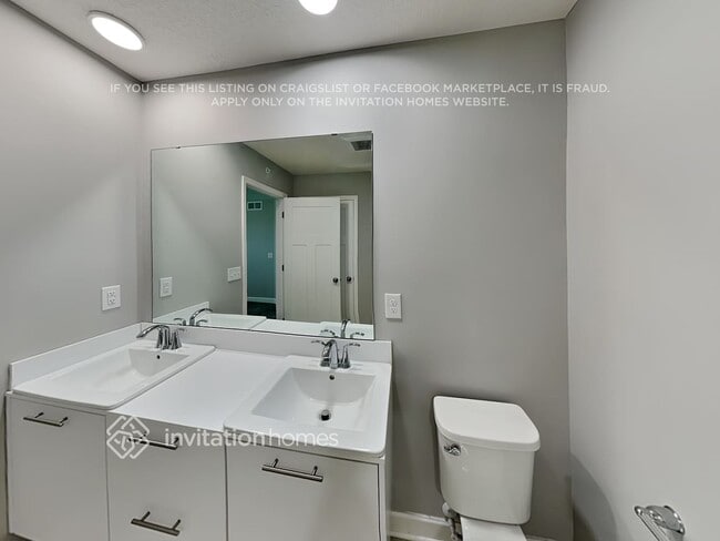 Building Photo - 9654 Canter court