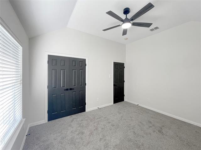 Building Photo - 7850 Greenvalley Ln