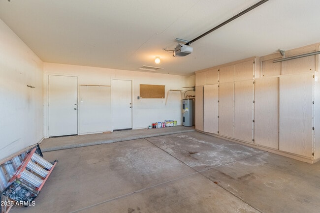 Building Photo - 14543 W Bison Path