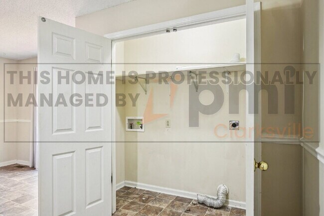 Building Photo - 283 Audrea Ln