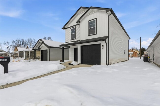 Building Photo - Brand New! 3 Bed 2.5 Bath