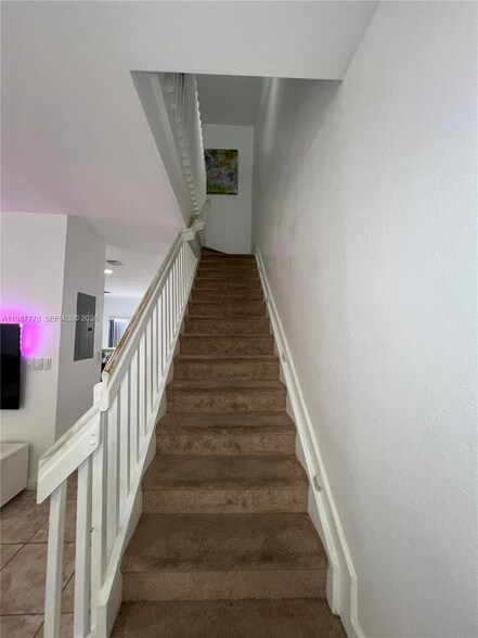 Building Photo - 8925 W 35th Ct