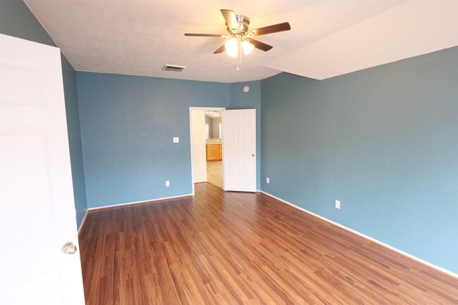 Building Photo - 2802 Harte Ct