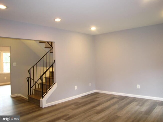 Building Photo - 3354 Contessa Ct