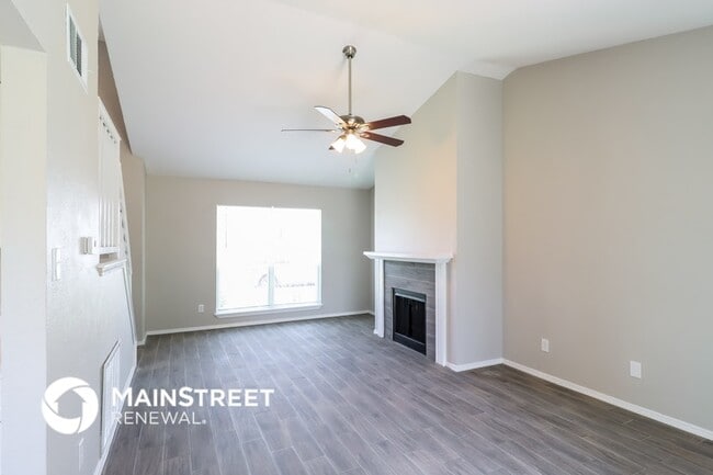 Building Photo - 1508 Endicott Dr