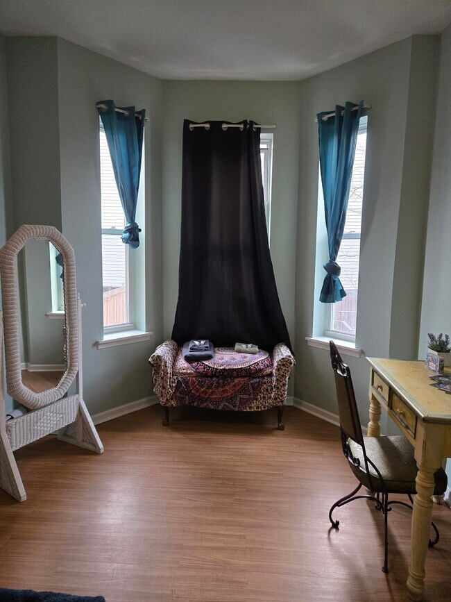 Building Photo - 239 Fulton Ave