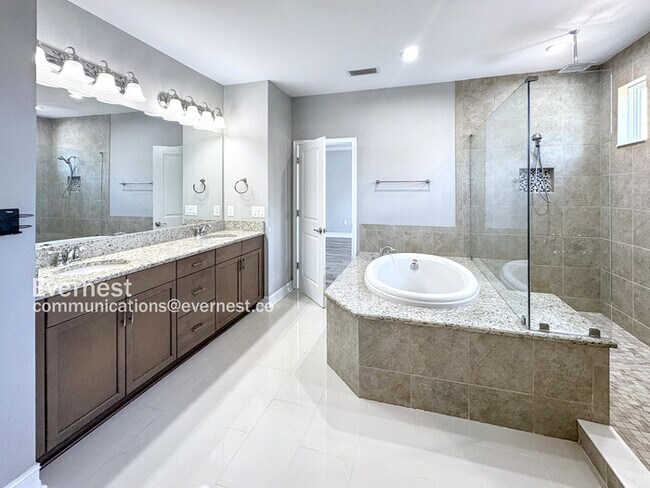 Building Photo - 28892 Perilli Pl