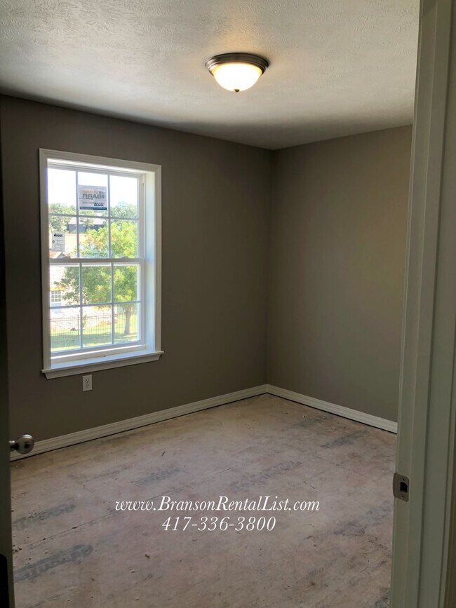 Building Photo - 158 Sunrise Cv
