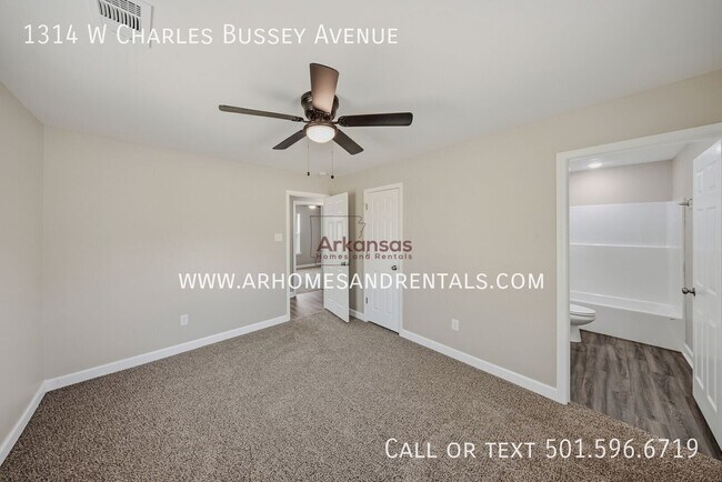 Building Photo - 1314 W Charles Bussey Ave