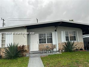 Building Photo - 4320 SW 107th Ave
