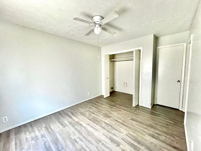 Building Photo - Renovated 1 Bedroom / 1 Bathroom in Madiso...