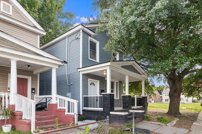 Building Photo - 943 Washington Ave