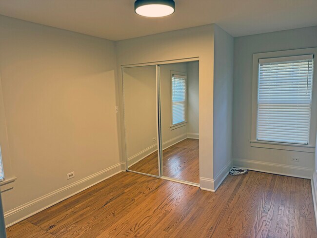 Building Photo - 366 E Wisconsin Ave