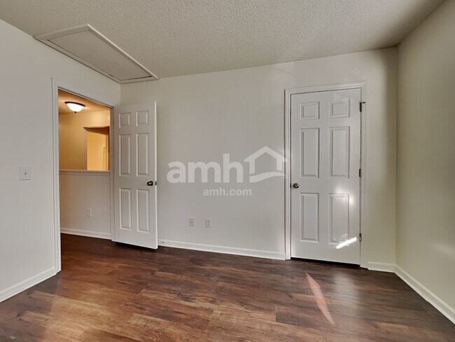 Building Photo - 223 Eagle Ridge Rd