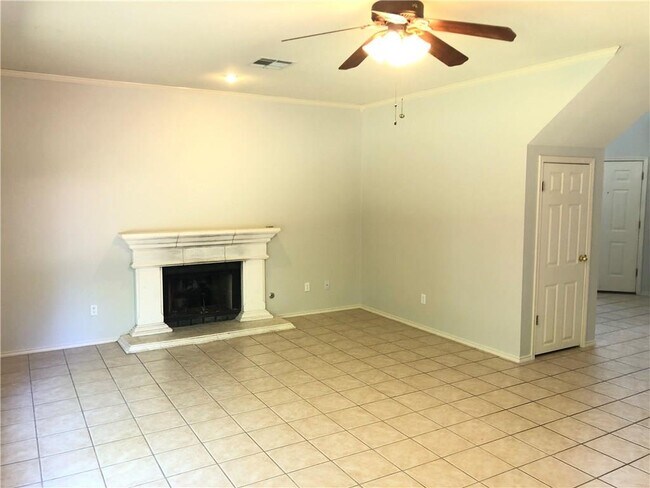 Building Photo - 13456 Athens Trail