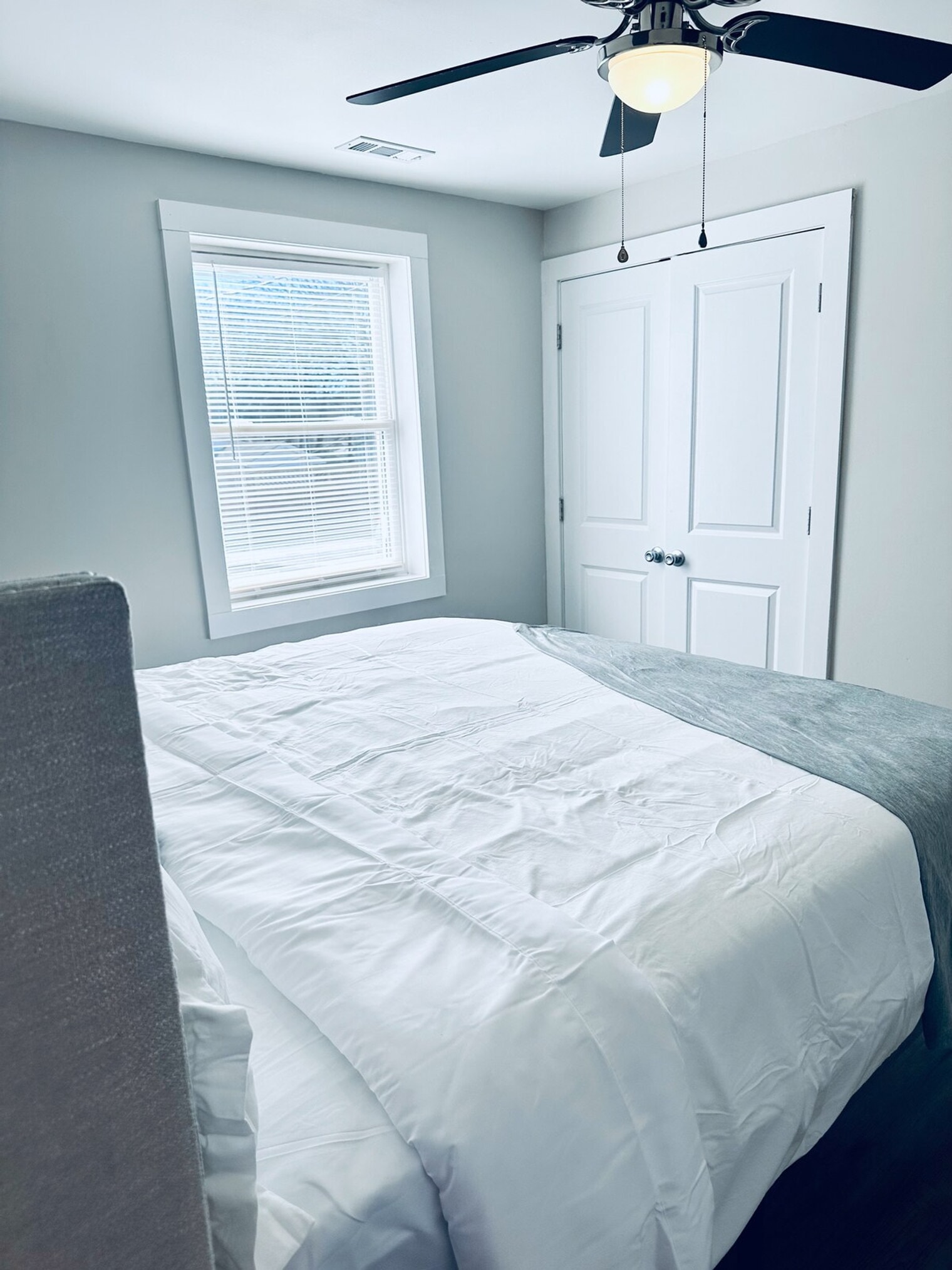 Building Photo - 403 Cedar Lane Rd