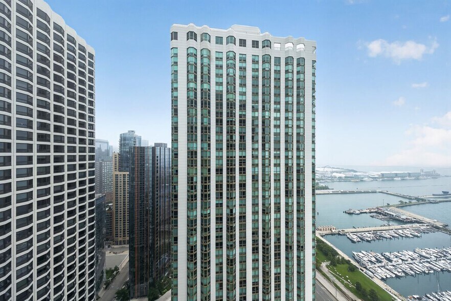 Building Photo - 155 N Harbor Dr