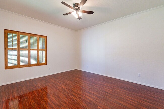 Building Photo - Gem in Fountain Hills!