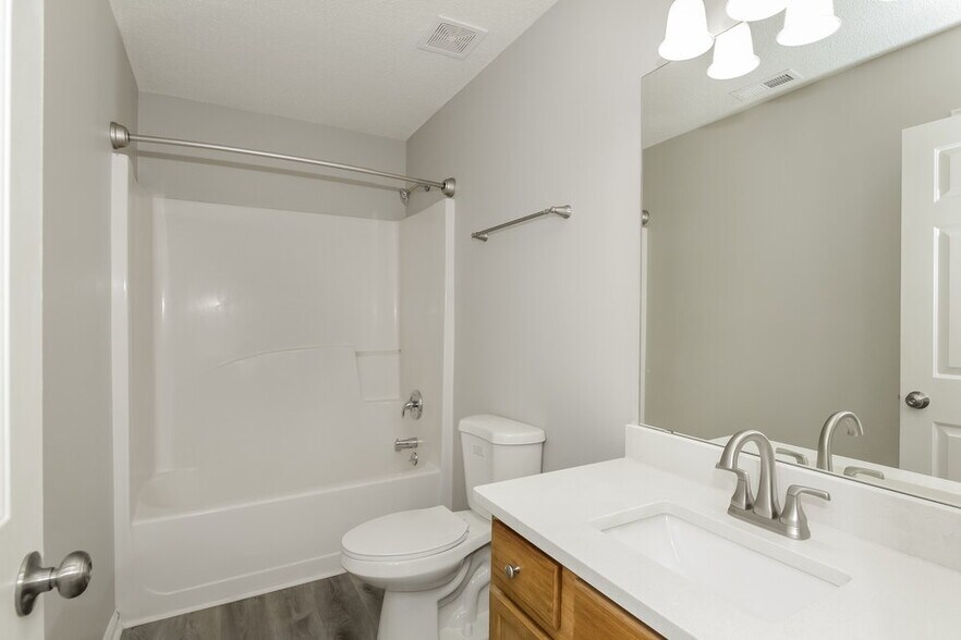 Building Photo - 10524 Pickerel Ln