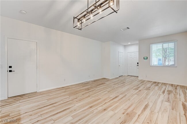 Building Photo - 7696 W Trails Park Pl