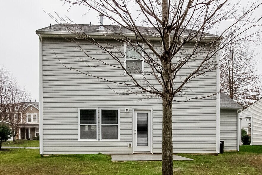 Building Photo - 4364 Stone Mountain Dr
