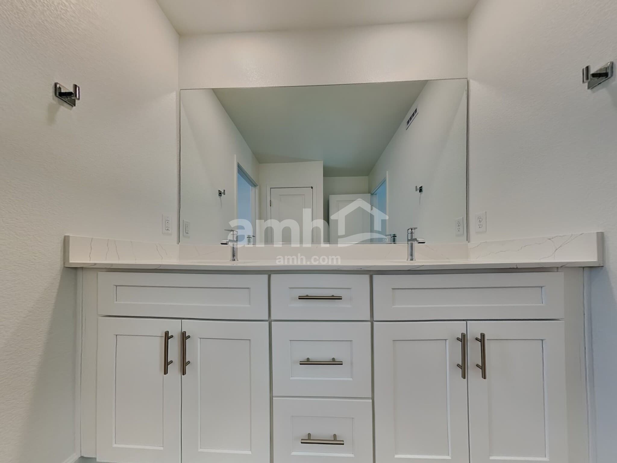 Building Photo - 6441 Aspen Mountain Ave